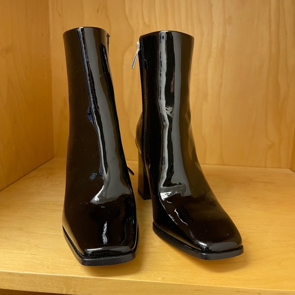 NEW PAIGE Black Patent Leather Farah Square Toe Booties Size 5.5 - Picture 1 of 9
